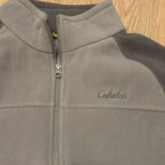Cabela's Charcoal and Light Gray Fleece Pullover Quarter Zip - Picture 2 of 3